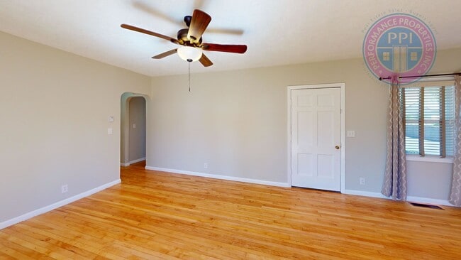 Photo - Great Locaton, Small Pet Negotiable w/ Pet Rent