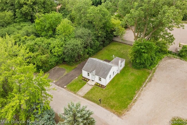 Photo - 31291 Rexwood St