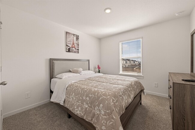 Photo - 10514 Wellesley Ter Trl