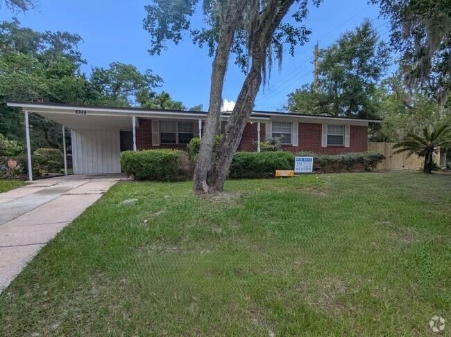Building Photo - 3557 Edgewater Dr Rental