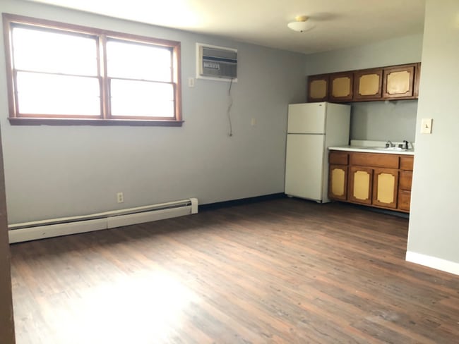 Photo - 1913 W 1st St Unidad 104