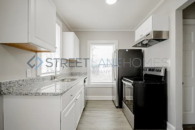 Photo - 8203 4th Ave S