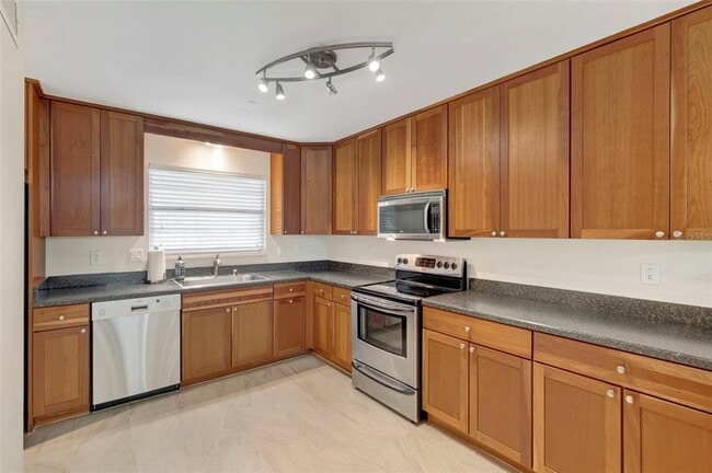 Photo - 2700 Bayshore Blvd