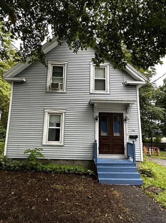 Photo - 258 Essex St