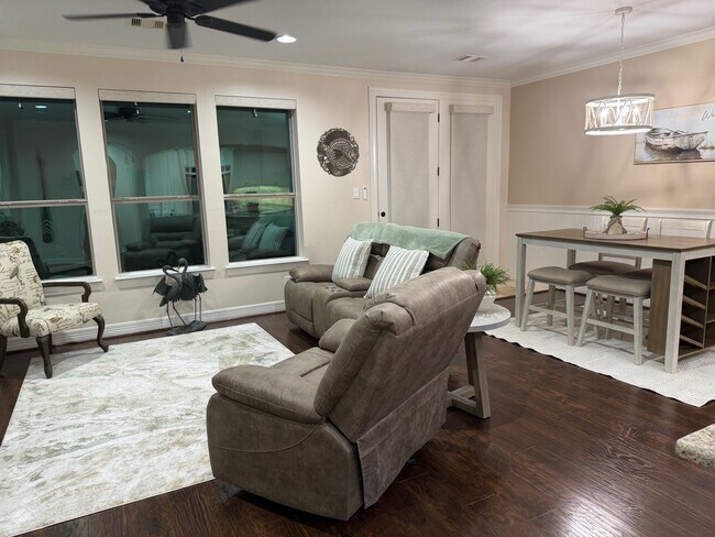 Photo - 2112 Fm 3186 Unidad B8