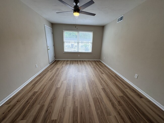 Photo - 200 Kilby Shores Dr Unit C4