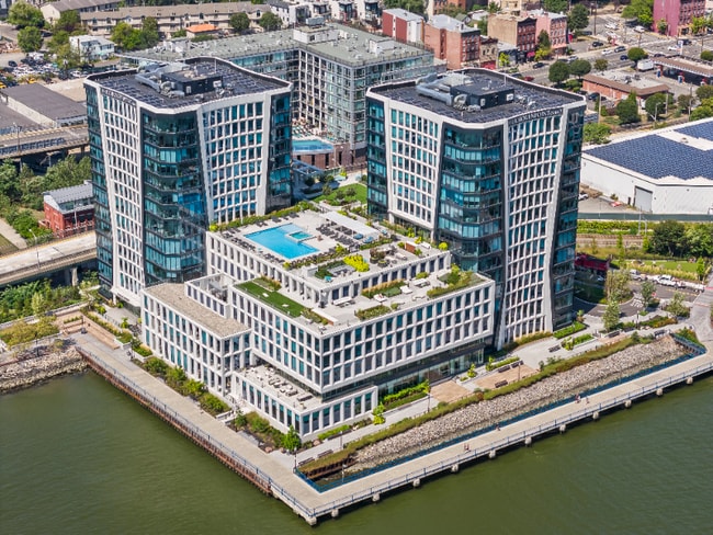 Photo - 100 Harbor Blvd Unidad 1504S