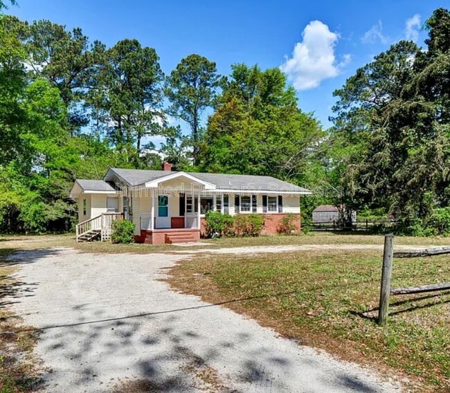 Photo - 133 Hinton Ave