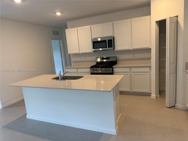 Photo - 5837 NW Sweetwood Dr