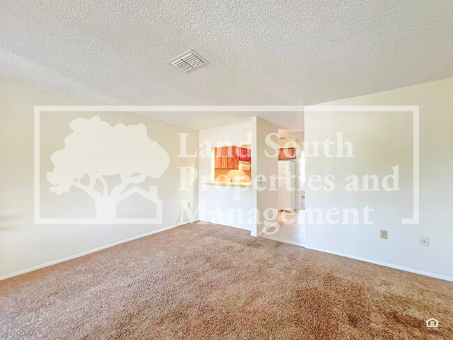 Photo - 2819 Balfour Ave