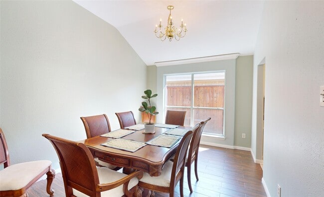 Photo - 6014 Knollwood Tr