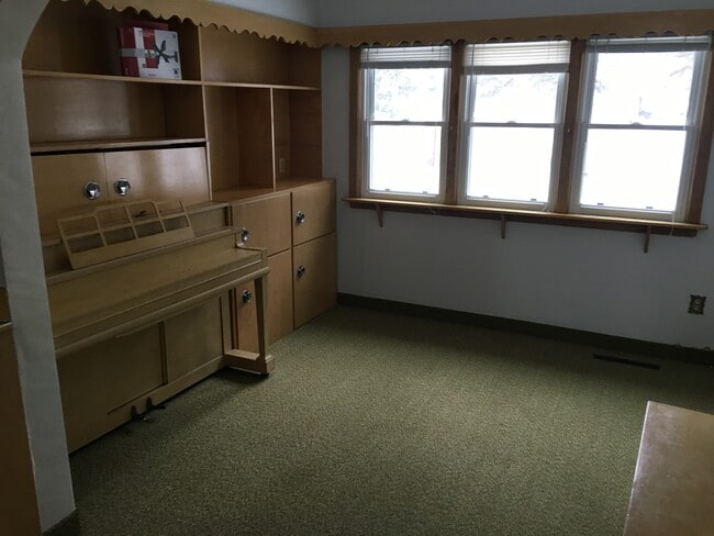 DINING ROOM - 324 Hill St Unit CLINTON