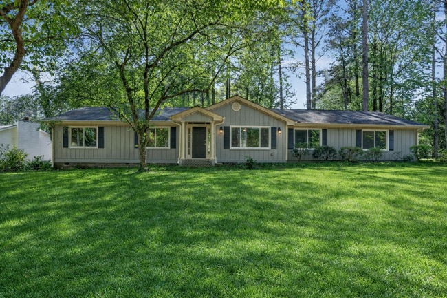 Building Photo - Modern Ranch Home - Excellent School District East Cobb