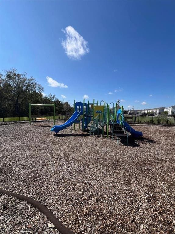 Photo - 2571 Skyline Lp