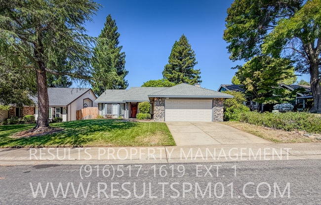 Building Photo - 3 Bedroom - Great location in Folsom.