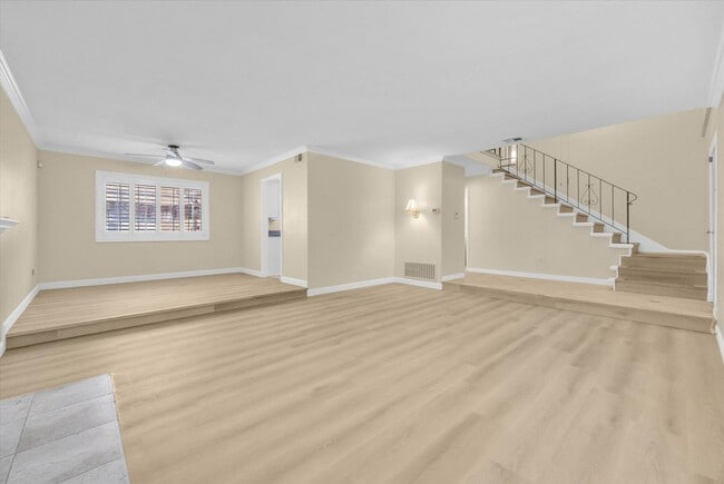 Photo - 175 Masters Ave