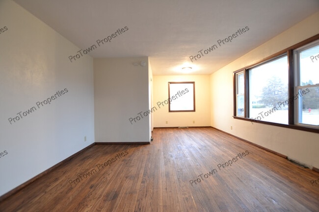 Photo - 125 Saint Joseph Ave