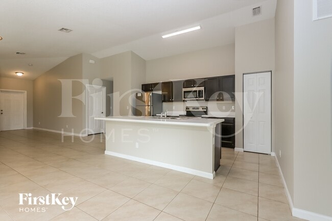 Photo - 2937 SW Moody Terrace