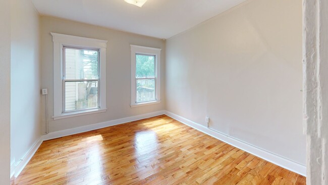Photo - 10 Salem St Unit 1