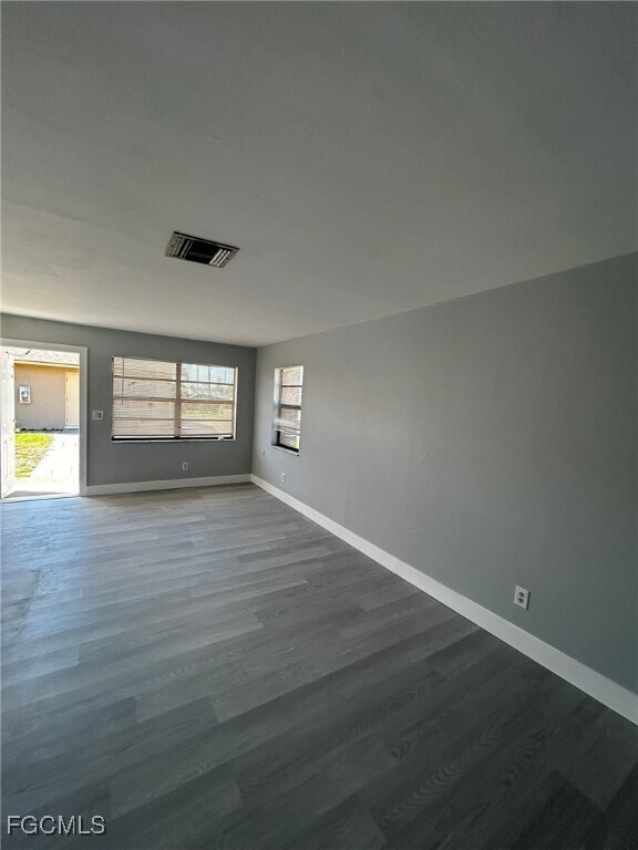 Photo - 2829 Santa Barbara Blvd Unidad A