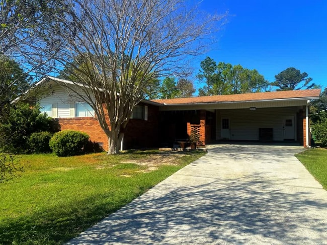 Building Photo - 2817 Caldwell Dr