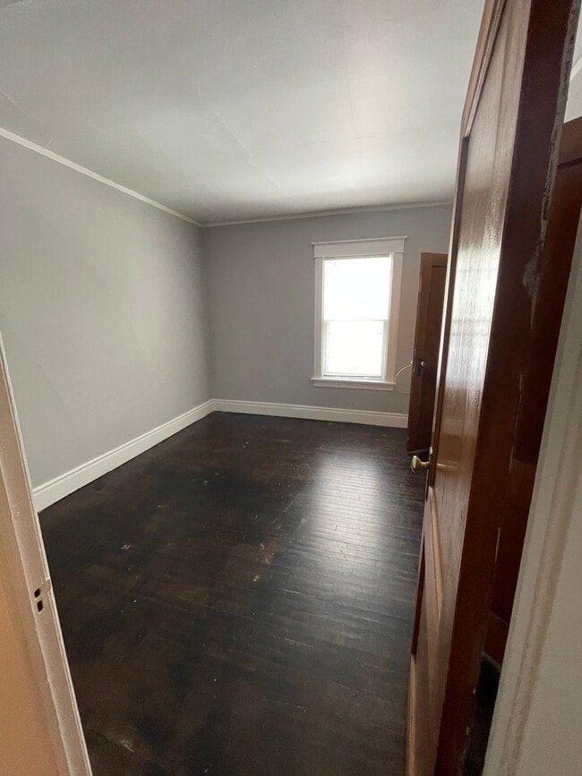 Photo - 6 McFarlan Ave Unit 6 McFarlan Ave 2nd Floor Amsterdam NY12010