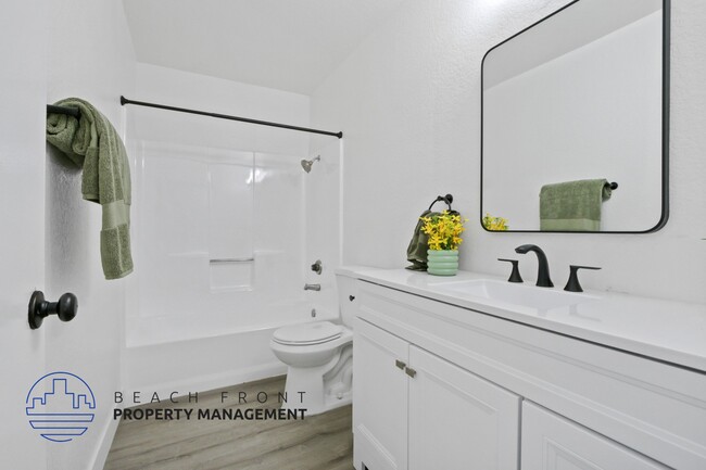 Photo - 13881-13891 Cedar St. and 13872-13882 Locu...