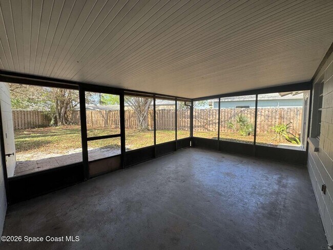 Photo - 1583 White Cap Way