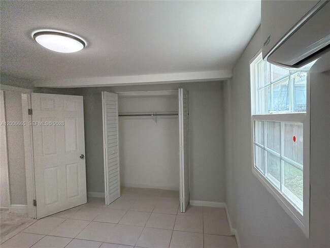 Photo - 1350 SW 13th St Unit Rear-Ground Floor