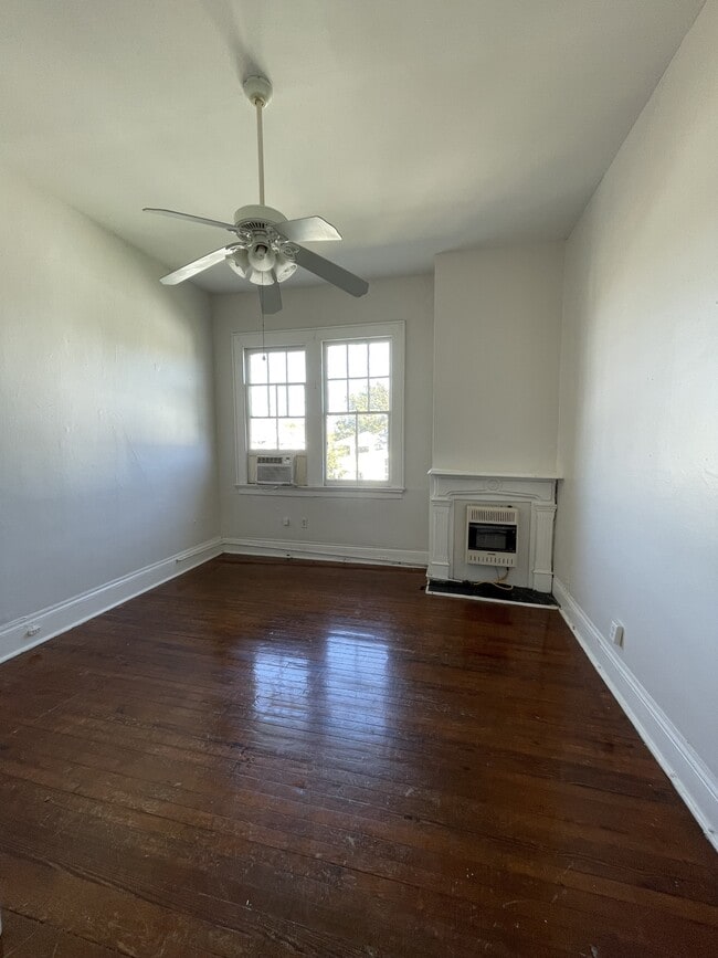 4229 Coliseum St Unit Front upper right