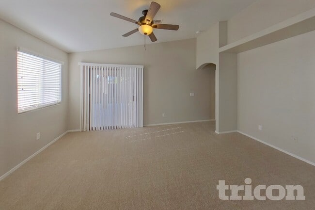 Photo - 45539 W Sky Ln