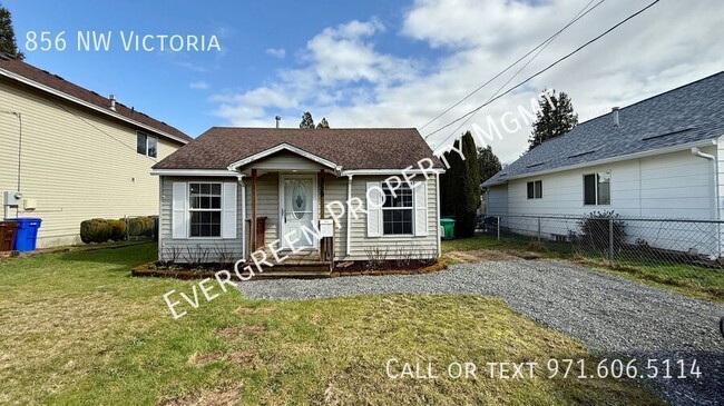 Charming 2BR/1BA Home with Oversized Fence... - Charming 2BR/1BA Home with Oversized Fence...