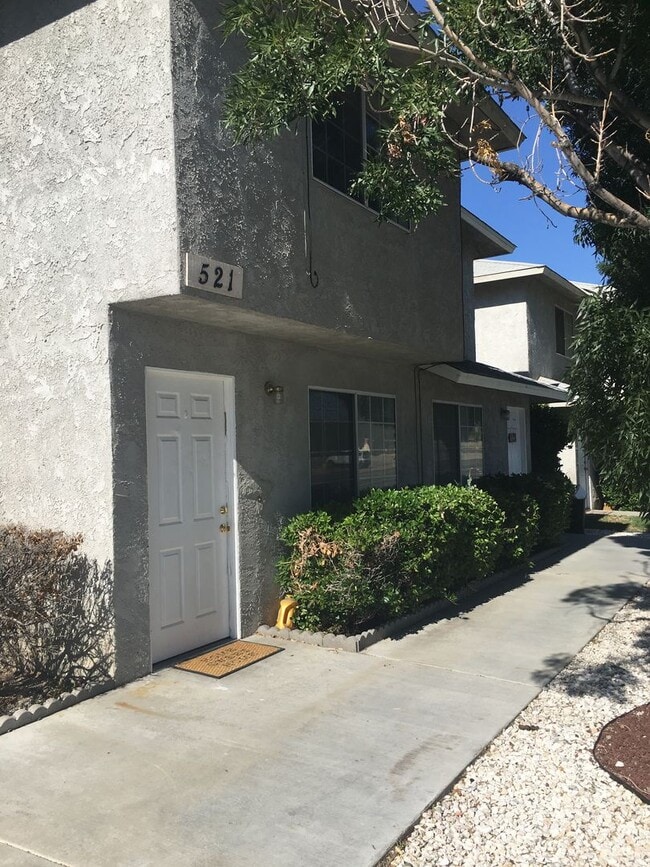 Building Photo - 521 W Ward Ave Unit #B