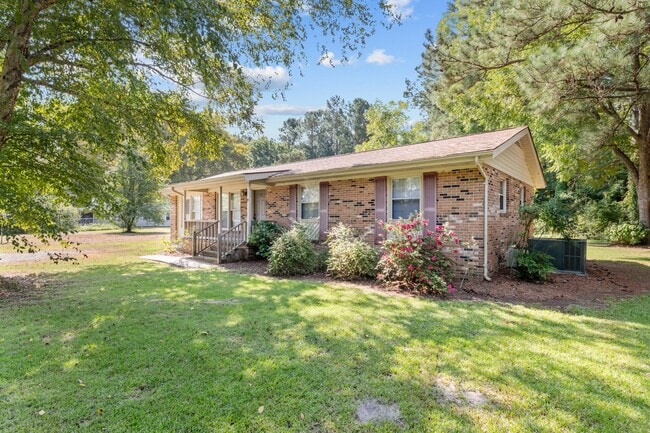 1045 Scott Town Rd