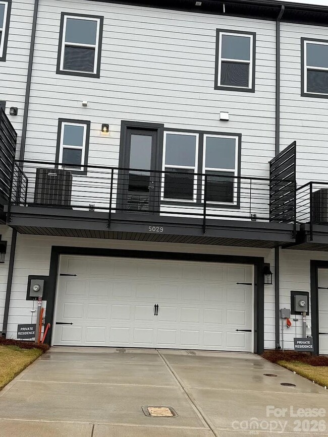 Photo - 5029 Sunnybrae Pl