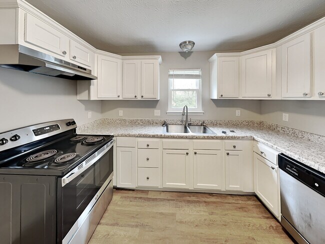 Photo - 11106 Waterfield Ln