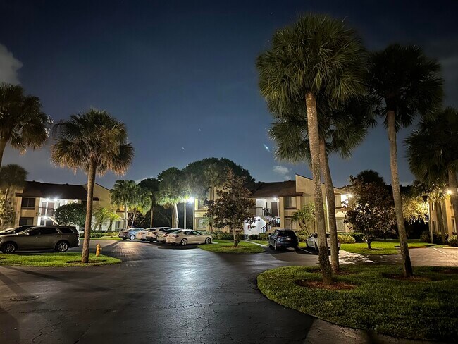 Photo - 9310 SW 23rd St Unit 4003
