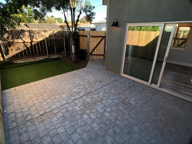 Photo - Charming 2-Bedroom Fully Remodeled Home with Giant Yard in the College West Area! |Available Imme...