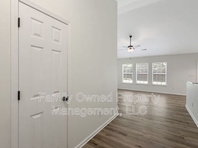 Photo - 5208 Copley Cir