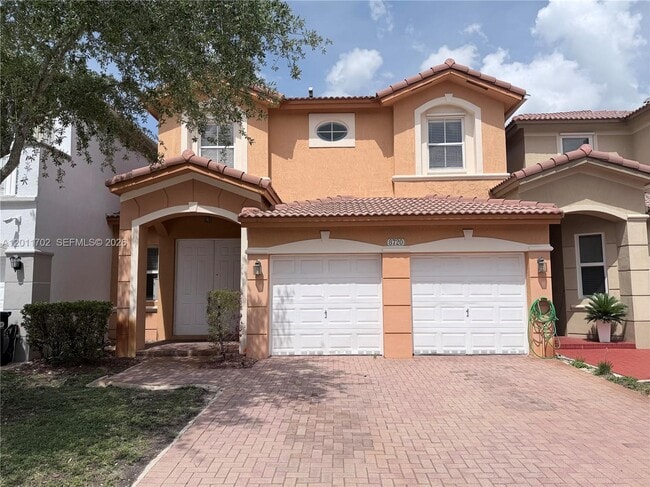 Photo - 8720 NW 111th Ct
