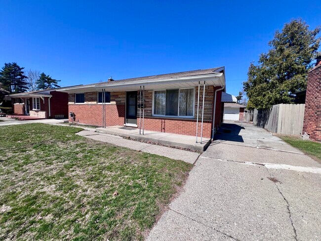 Photo - 4709 Gerald St