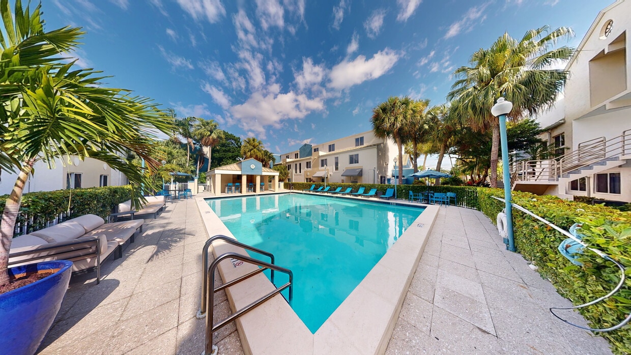 Photo - Ludlam Point Apartments