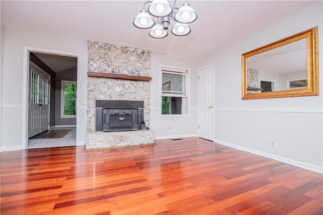Photo - 1499 Stonington Ct