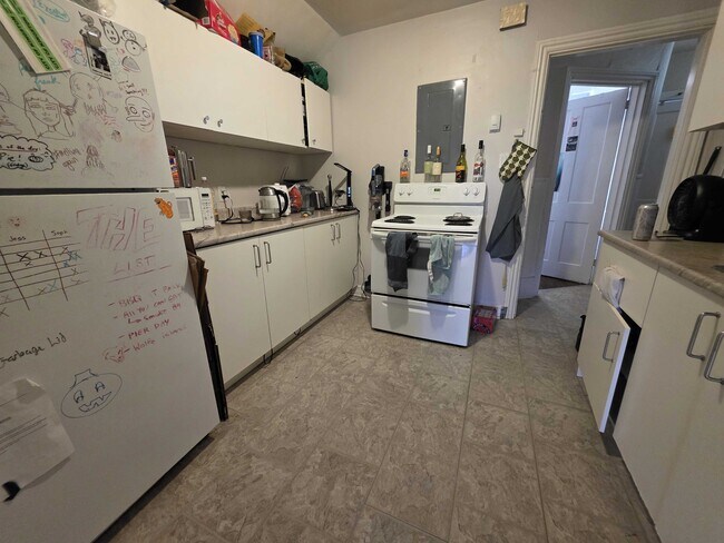 Photo - 308 Collingwood St