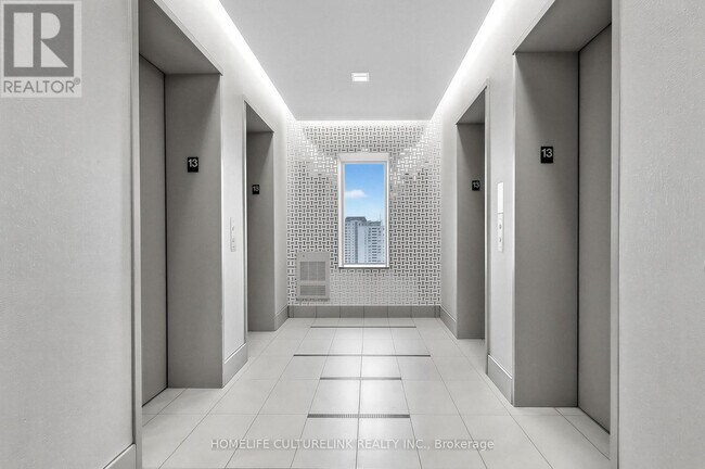 Photo - 2885 Bayview Ave Unit 1323