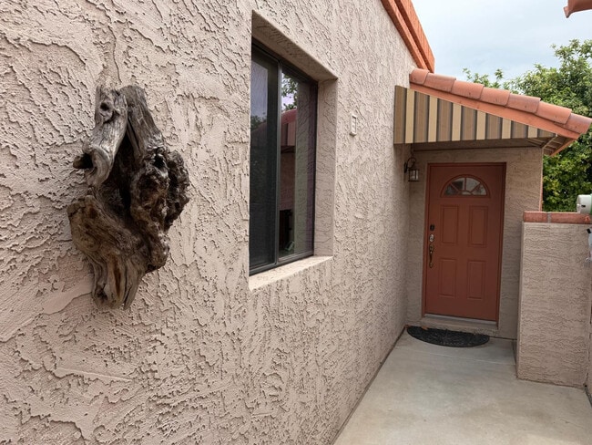 Photo - 4132 E Grandview Cir
