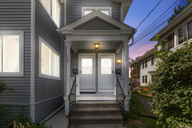 Photo - 135 Dover Rd