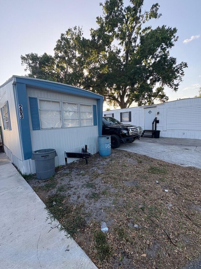 Building Photo - 2Bed/1Bath **RENT TO OWN OPPORTUNITY** in Lakeland, FL Unit Lot 203-MH