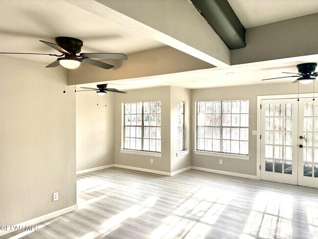 Photo - 1605 Bessemer Dr