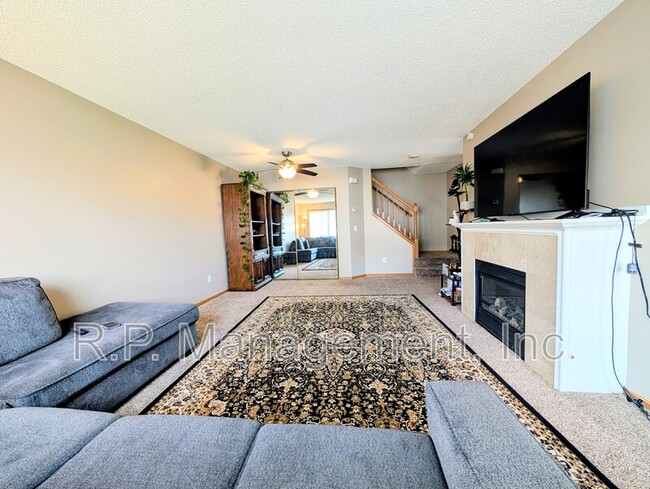 Photo - 15758 Flackwood Ave